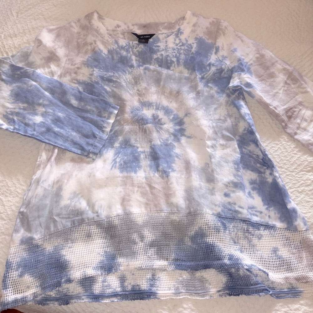 Ali Miles Linen Long Sleeve Blue and White Tie-Dye Top